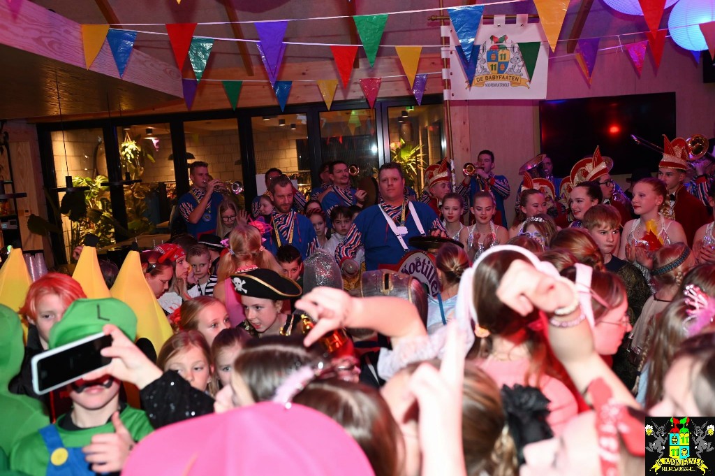 ../Images/Jeugddisco Middeleeuws Carnaval 051.jpg